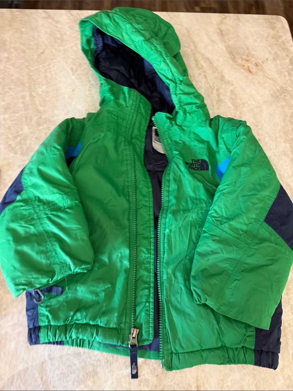 The North Face Dark Blue/ Blue Plaid Reversible Hooded  Puffer Jacket 4T
